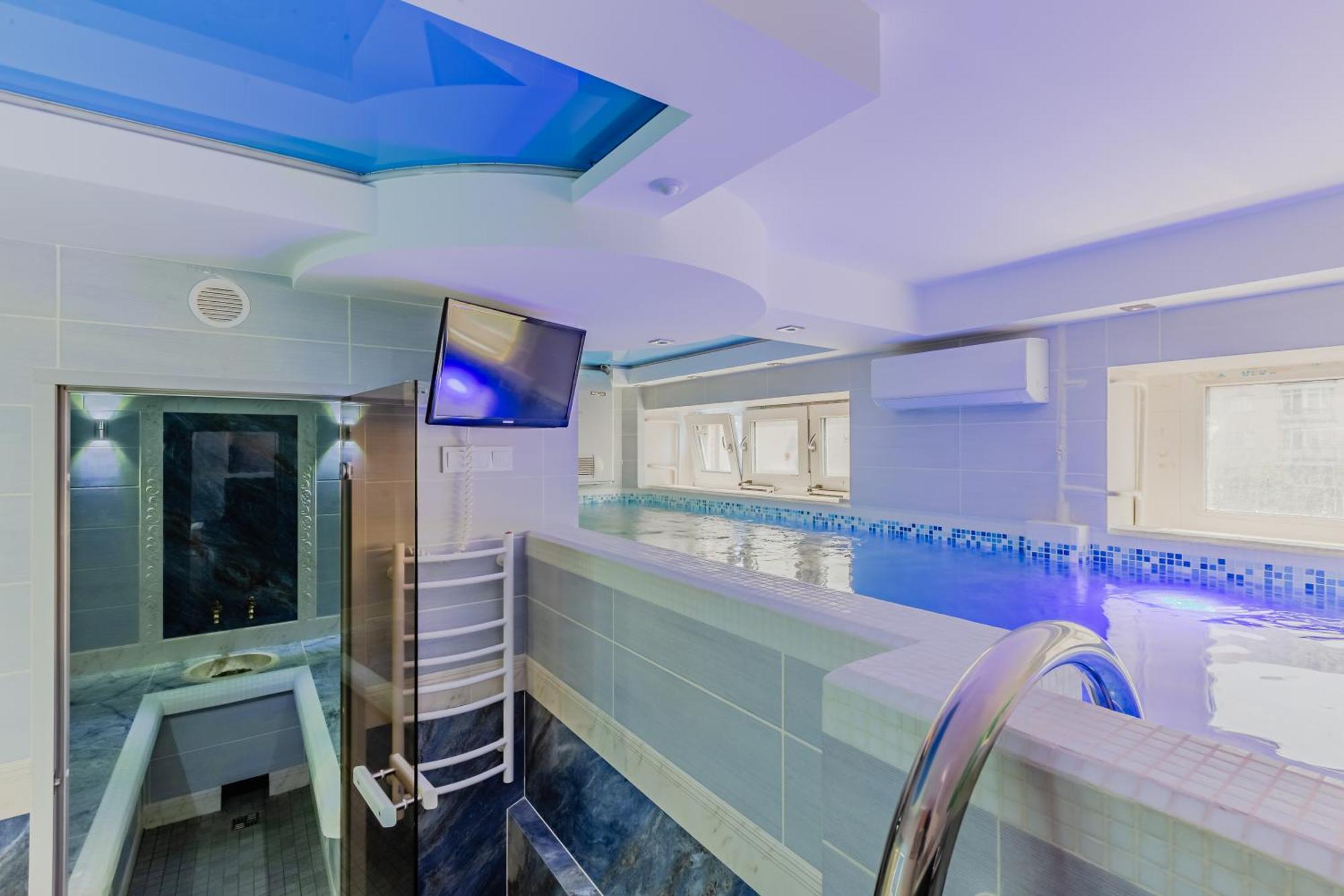 Luxury Apartment With Pool And Hammam Kiev Exterior foto